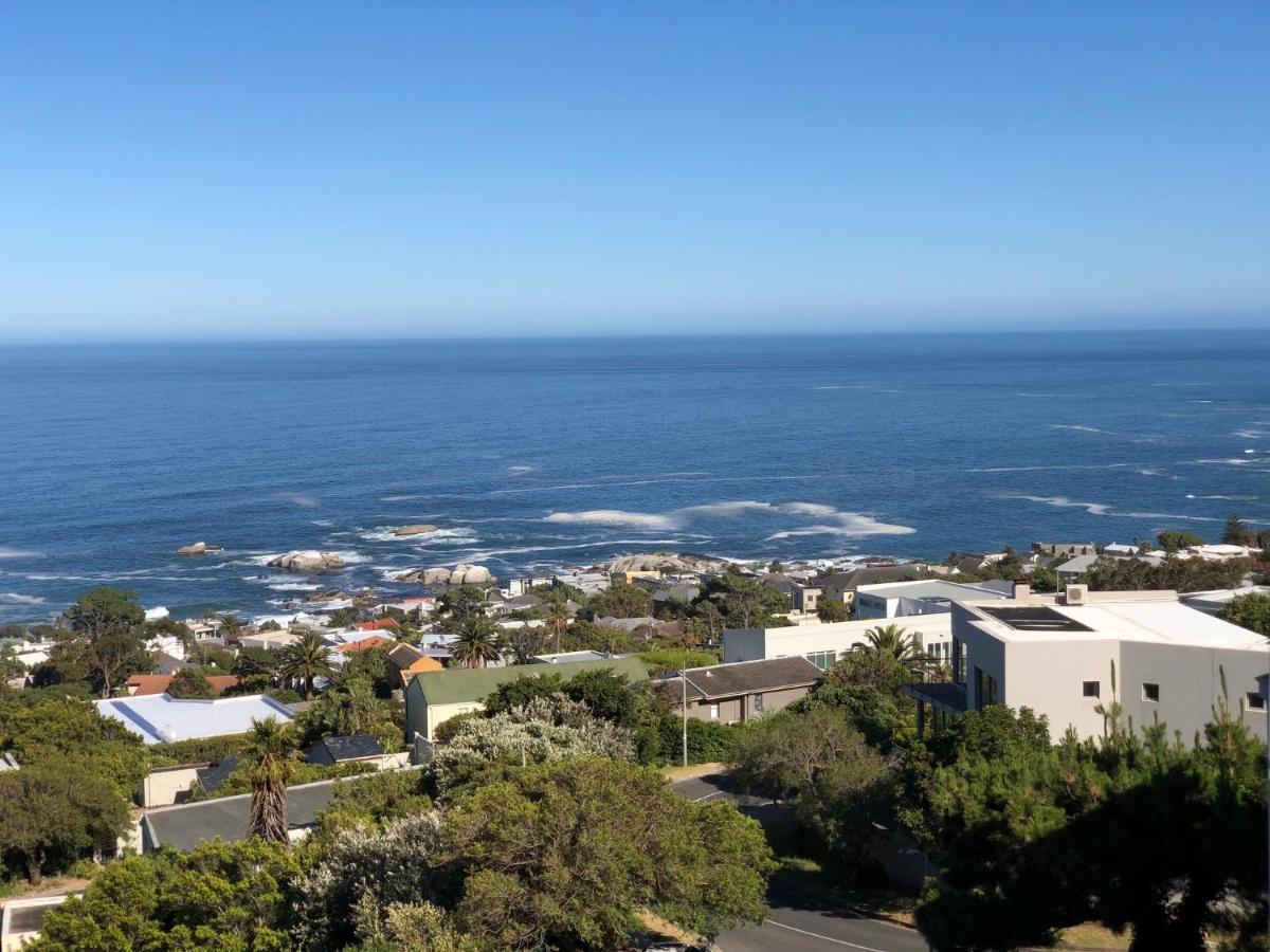 Camps Bay Blue Self-Catering Studios كيب تاون المظهر الخارجي الصورة