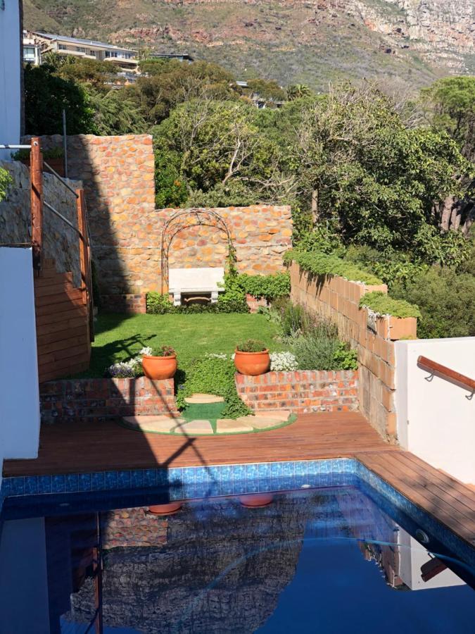 Camps Bay Blue Self-Catering Studios كيب تاون المظهر الخارجي الصورة