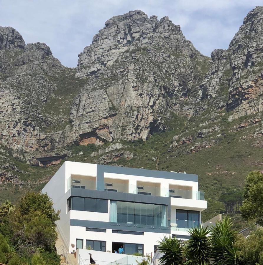 Camps Bay Blue Self-Catering Studios كيب تاون المظهر الخارجي الصورة