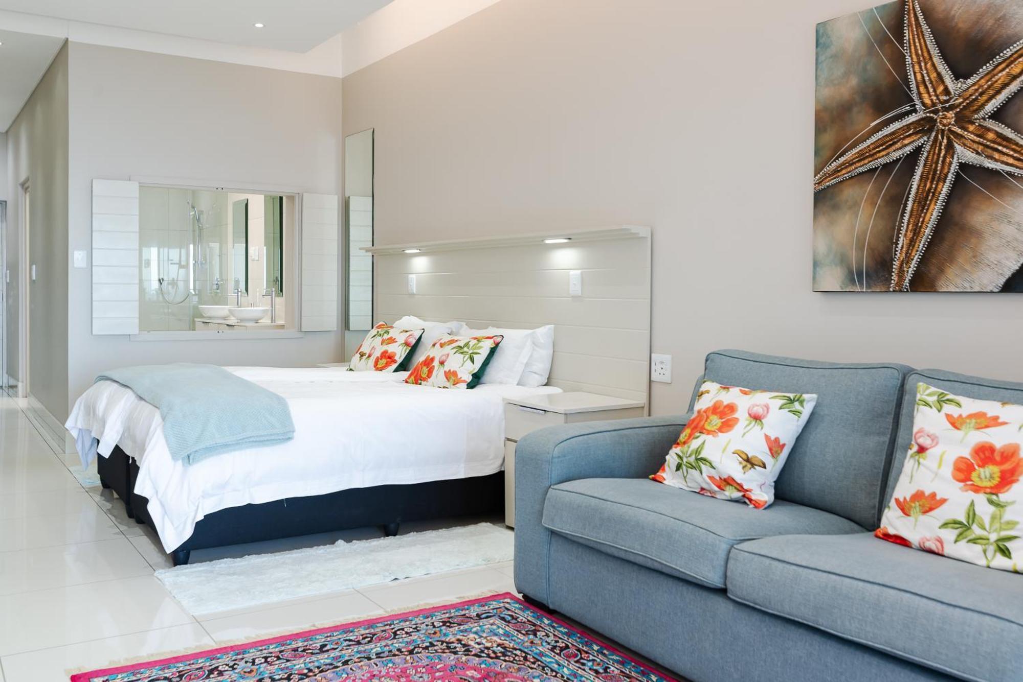 Camps Bay Blue Self-Catering Studios كيب تاون المظهر الخارجي الصورة